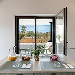 Villa Belkis 6, Emma *